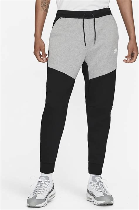 nike tech fleece heren zwart broek|Nike tech fleece.